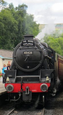 england_walking_yorkshire_moors_train_holiday.jpg